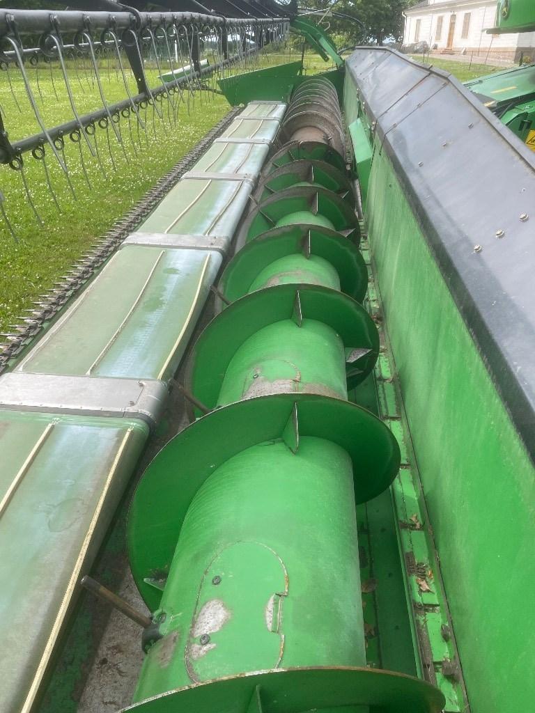 John Deere T 660 i Skördetröskor
