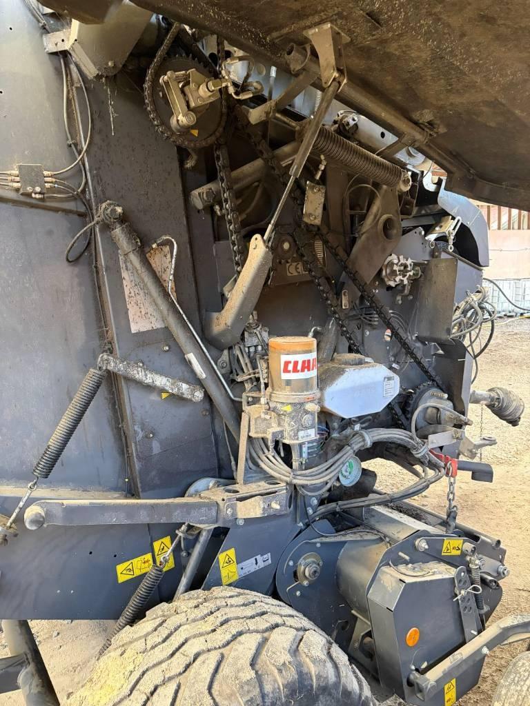 CLAAS Variant 485 RC Round balers