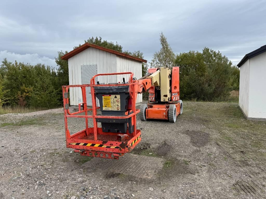 JLG E 300 AJ Bomliftar