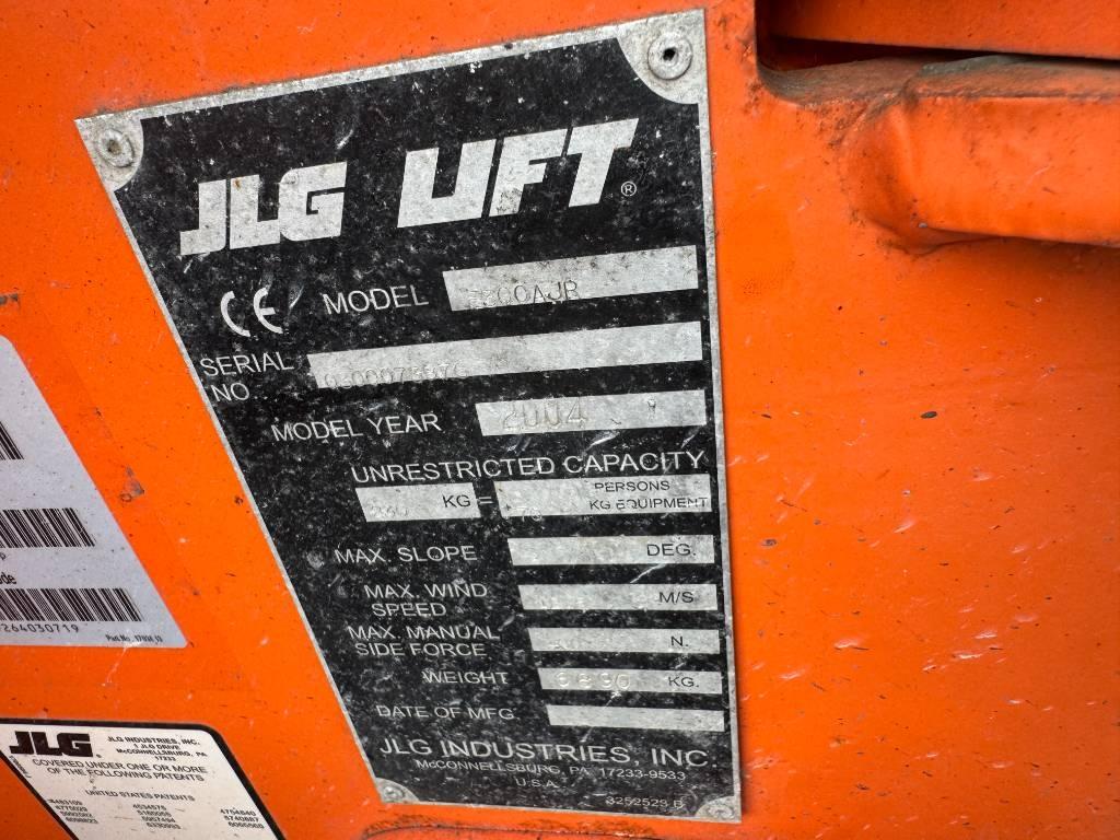 JLG E 300 AJ Bomliftar