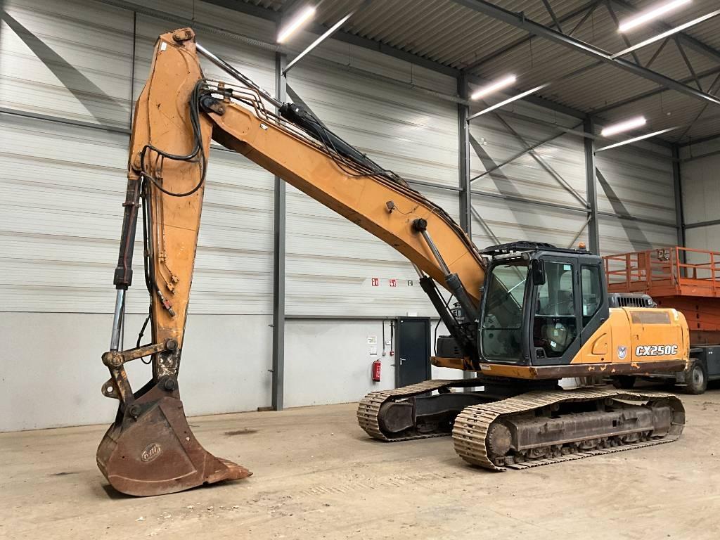 CASE CX 250 C Escavatori cingolati