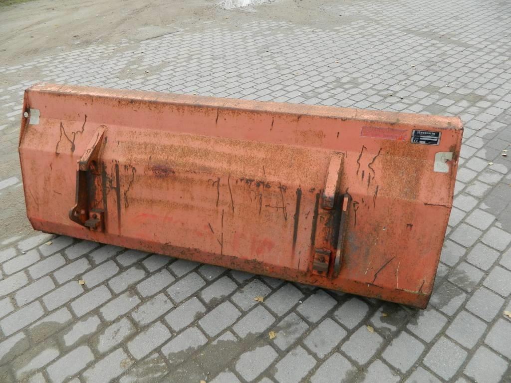 Kauss 18 Cits iekraušanas un rakšanas aprīkojums