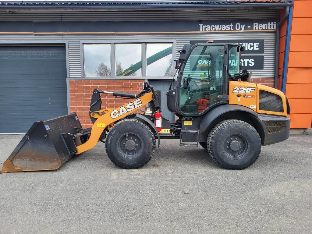 CASE 221 F Pyöräkuormaajat