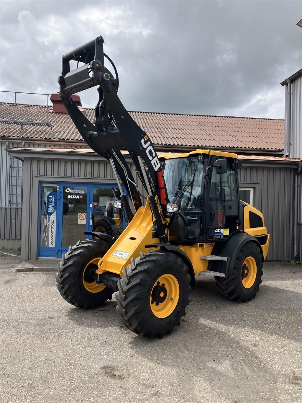 JCB 409 Nordic Edition Redskapsbärare för lantbruk