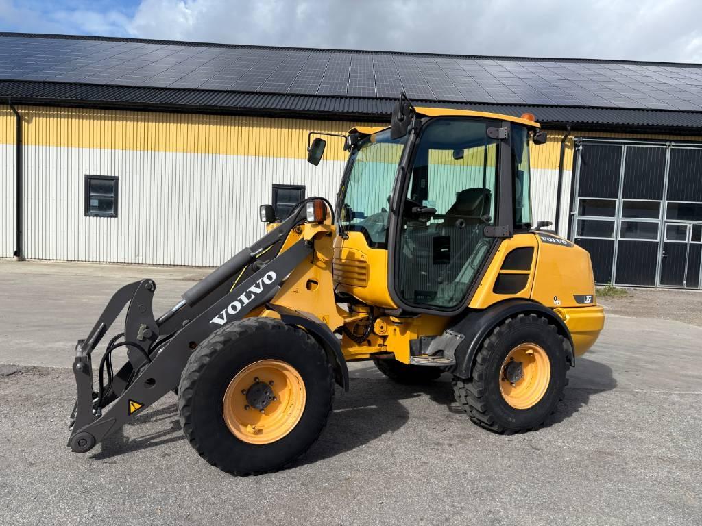 Volvo L25F lastmaskin, endast 2500 tim Hjullastare