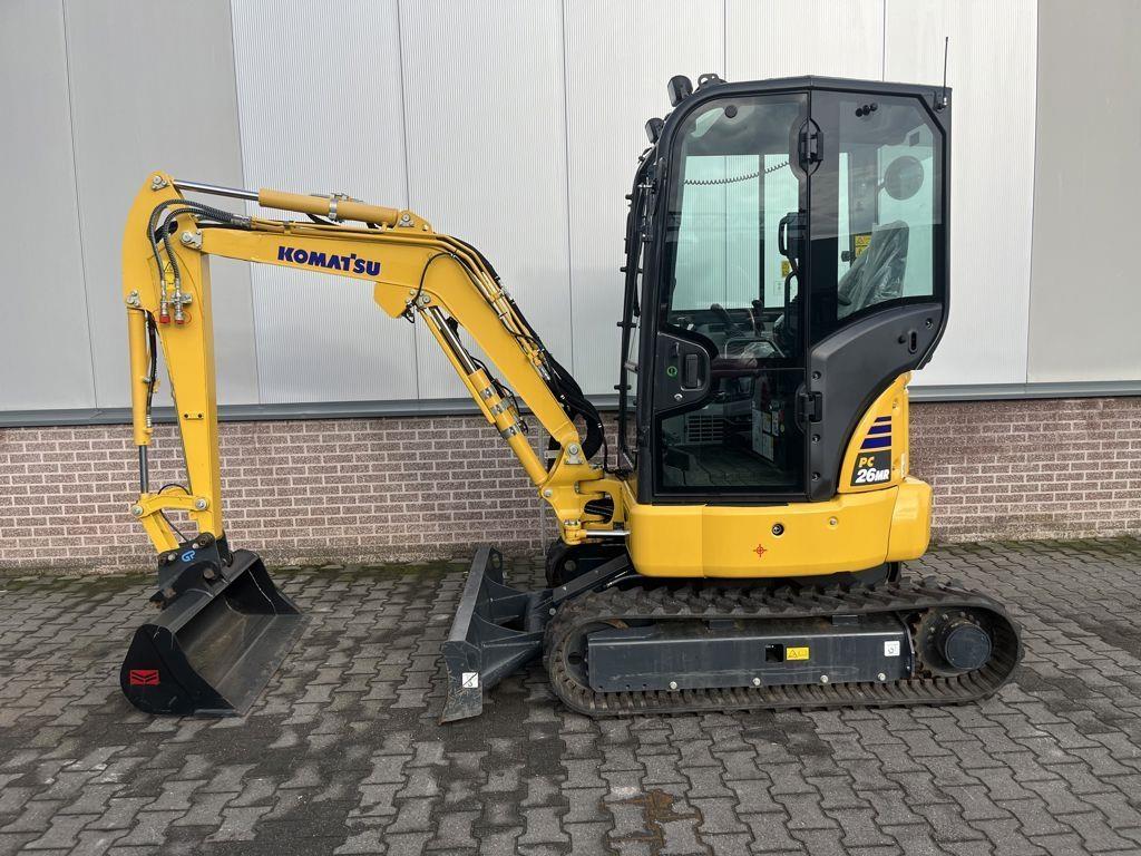 Komatsu PC26 Minibagger < 7t