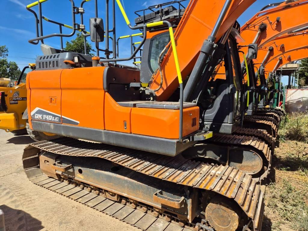 Doosan DX 140 LC-7 Crawler excavators