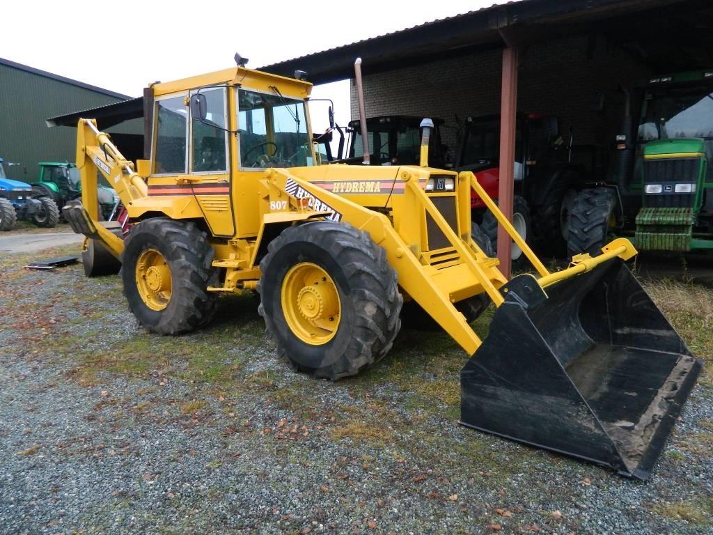 Hydrema 807 Ekskavatori uz riteņiem