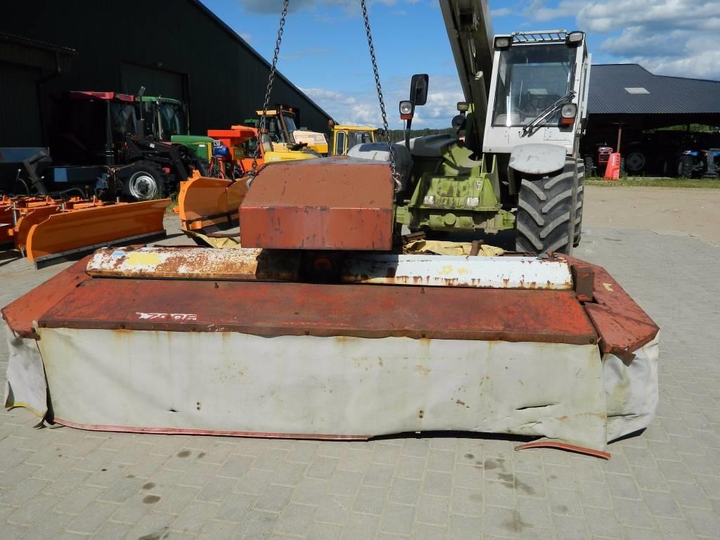 Kuhn 700F Pļaujmašīnas