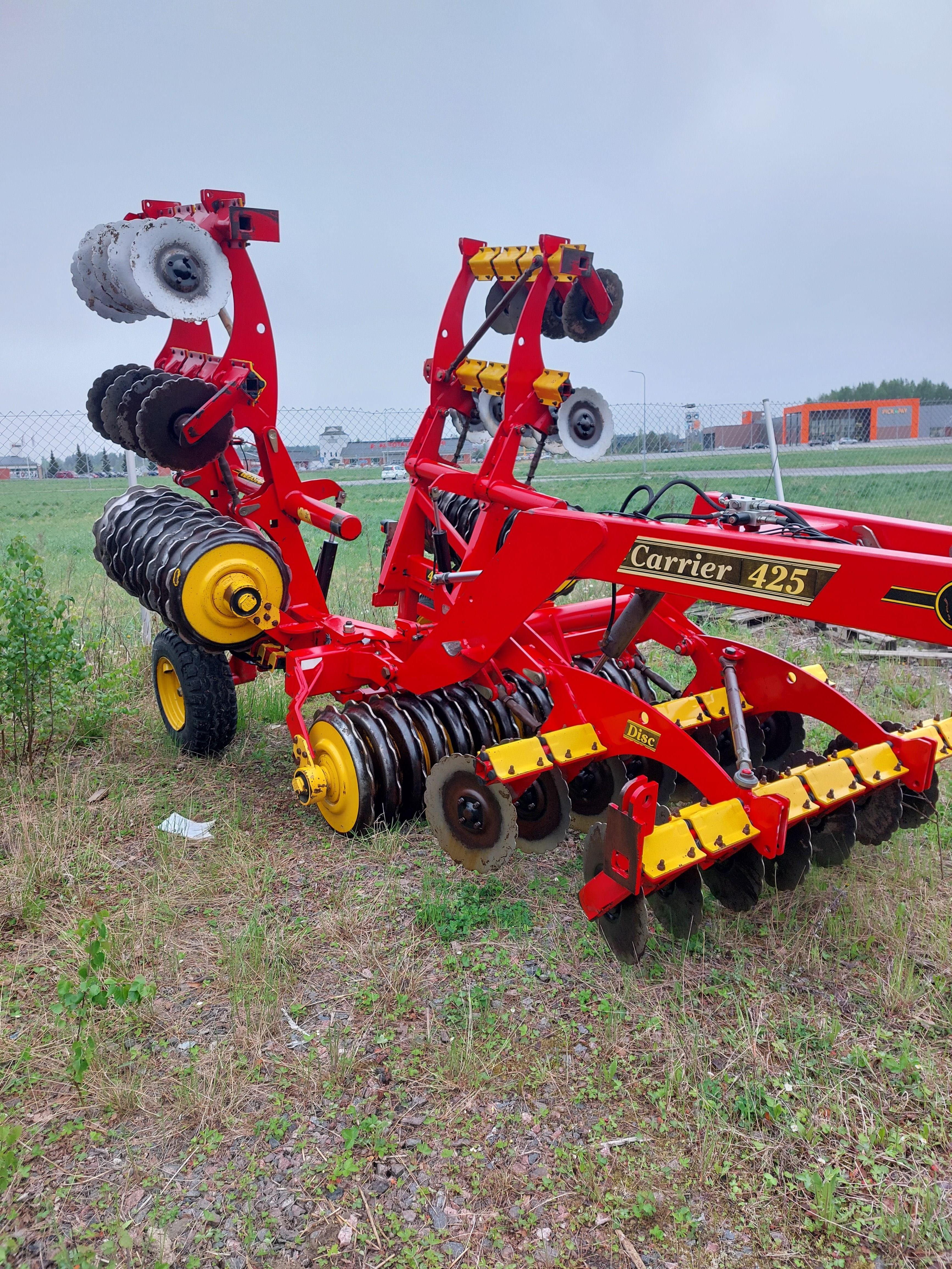 Väderstad Carrier 425 Disc harrows