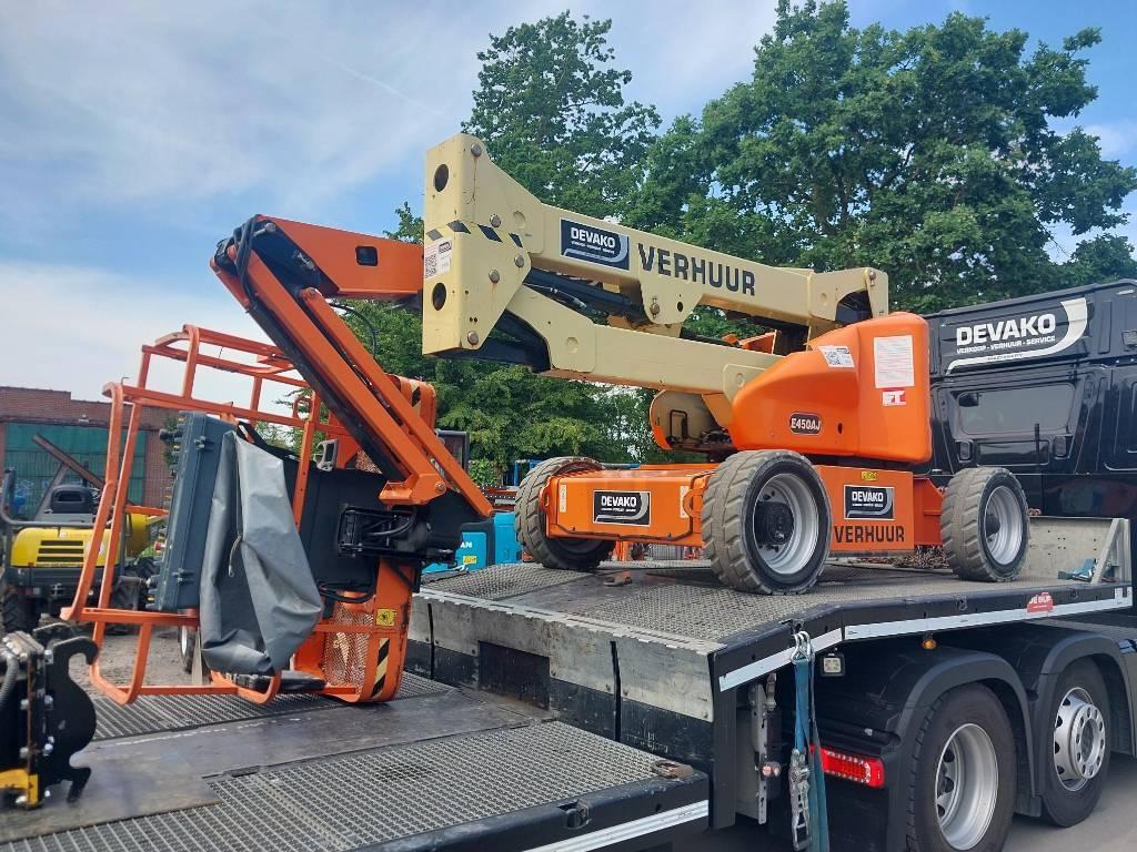 JLG E 450 AJ Articulated boom lifts