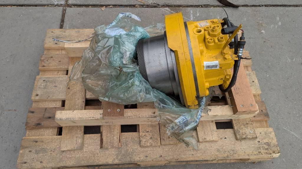 Komatsu D51 Hydraulic motor 706-8H-01121 Hydraulics