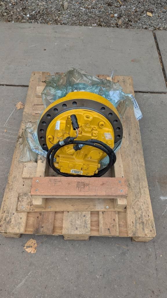 Komatsu D51 Hydraulic motor 706-8H-01121 Hydraulics