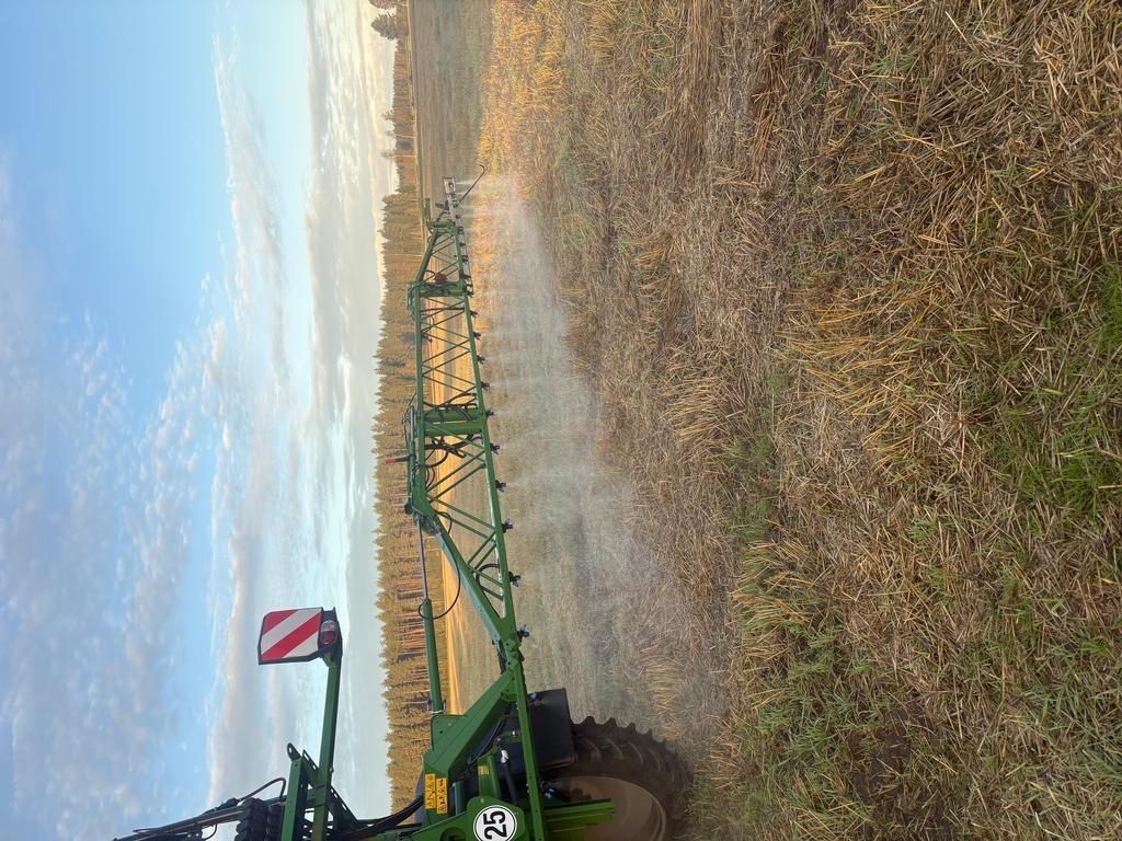 Amazone UG3000 SUPER 21S Self-propelled sprayers