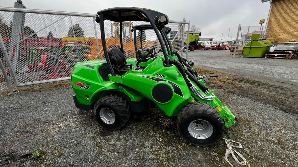 Avant 755 Multi purpose loaders