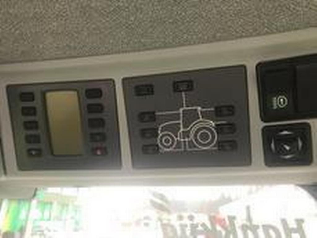 CLAAS ARION 550 CMATIC Traktoren