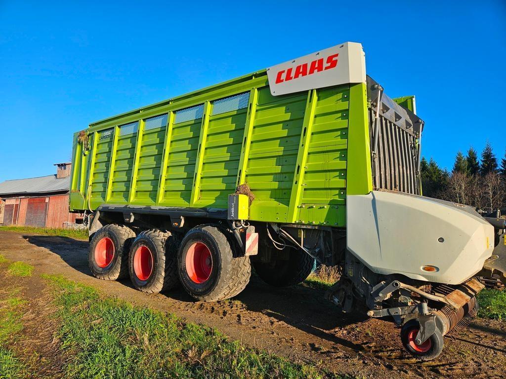 CLAAS CARGOS 9600 TRIDEM Rimorchi autocaricanti