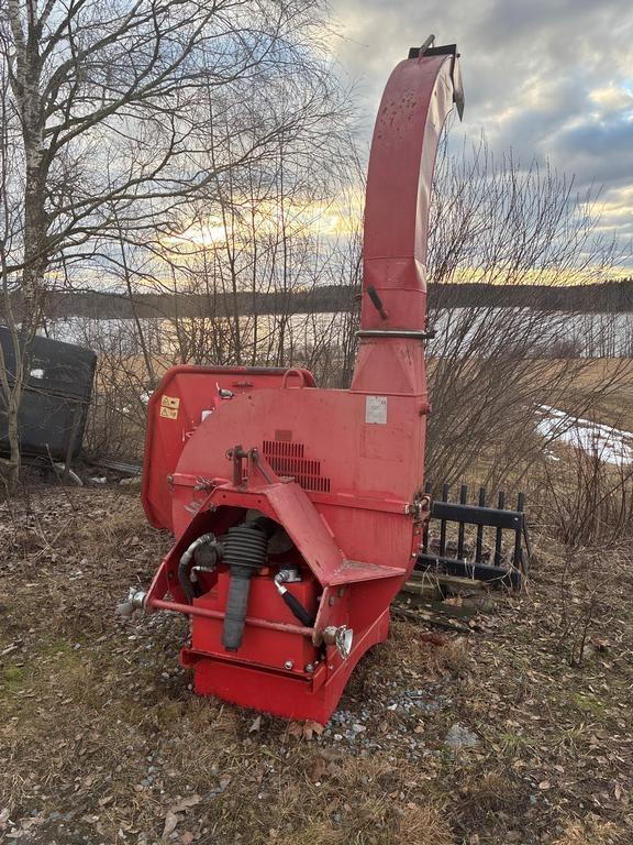 Farmi Forest CH 260 Procesadoras y cortadoras de leña