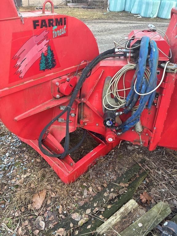 Farmi Forest CH 260 Procesadoras y cortadoras de leña