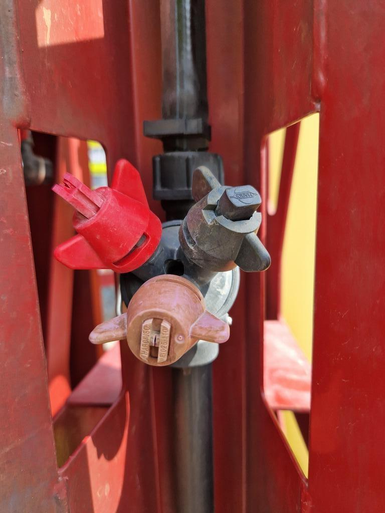 Hardi MASTER 1000/15 Self-propelled sprayers