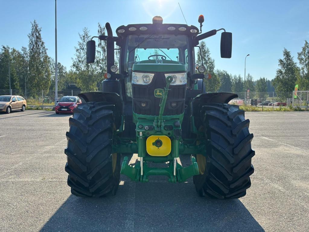 John Deere 6155R TRAKTORI Tractores