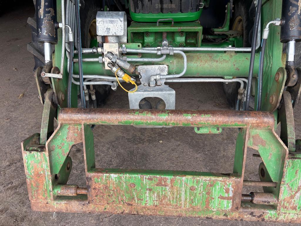 John Deere 6430 STANDARD Tractors