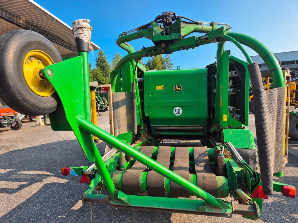 John Deere 744 PREMIUM Round balers