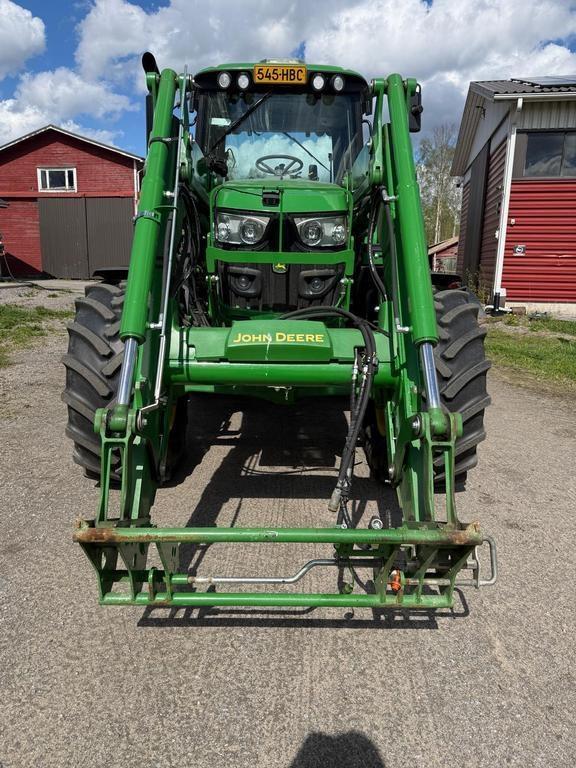 John Deere JD6120M TRAKTORI Trattori