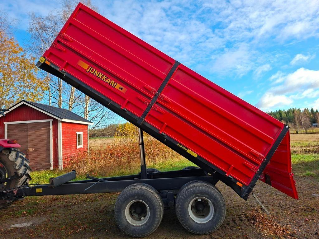 Junkkari 90 Tipper trailers