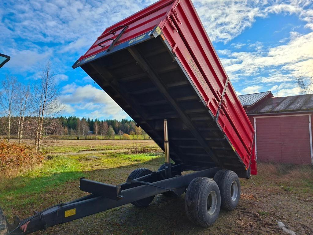 Junkkari 90 Tipper trailers