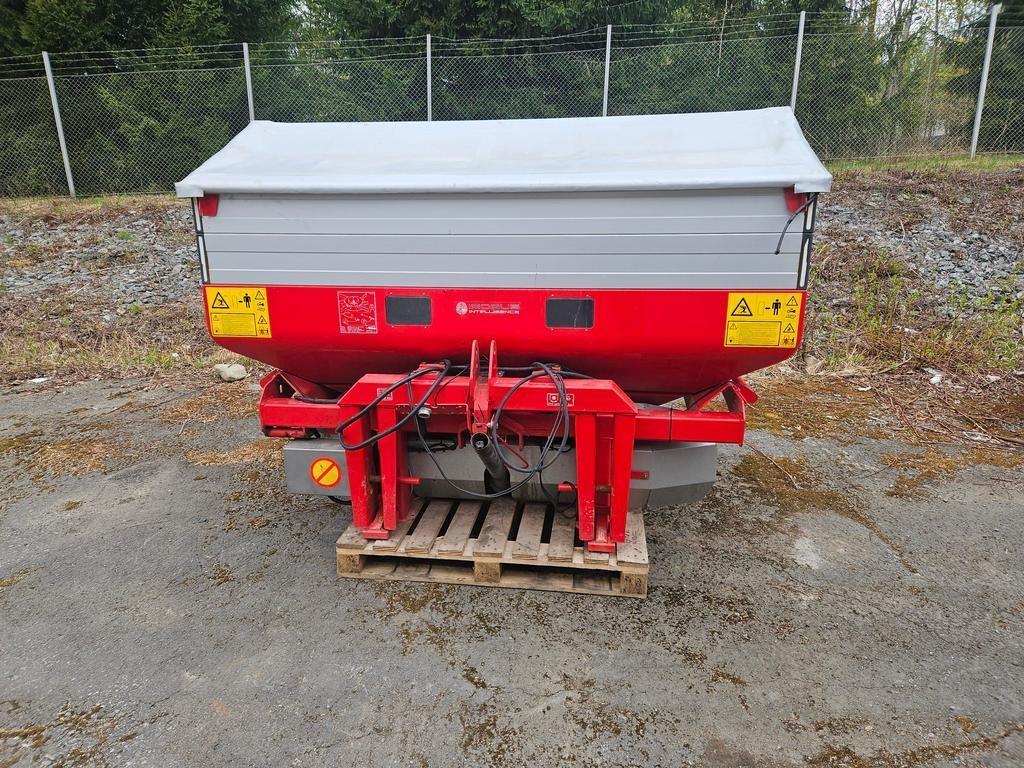 Kverneland EXACTA-CL EW Mineral spreaders