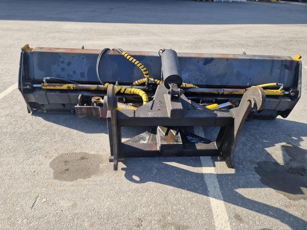 LEVENEVÄ LUMIAURA OMP-380 Snow blades and plows