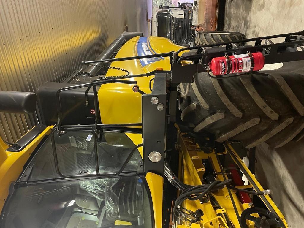 New Holland CX5.90 Mähdrescher