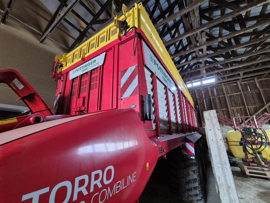 Pöttinger TORRO 8010 L COMBI Selvlæssende vogne