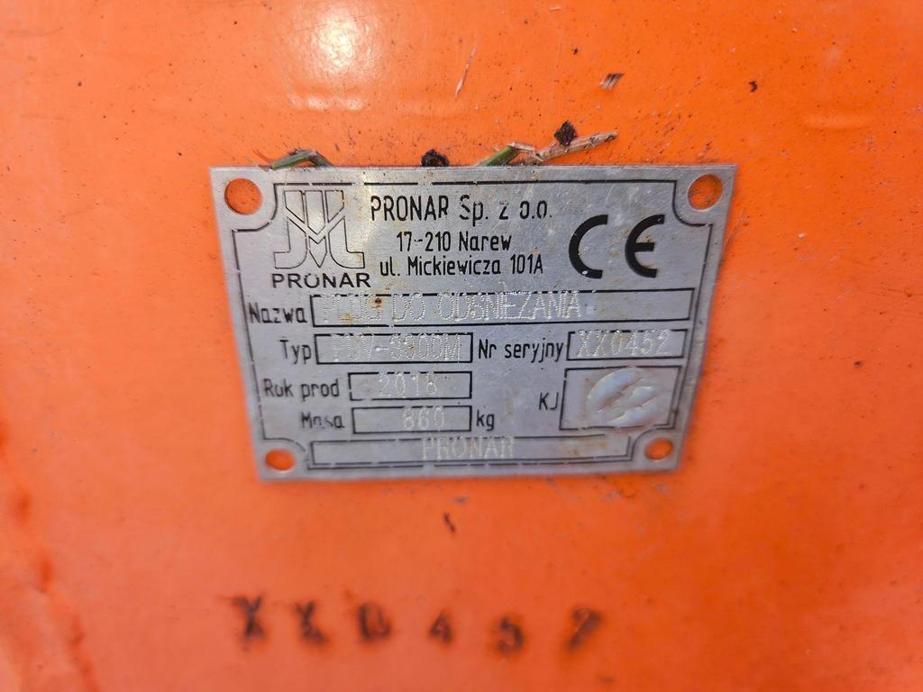 Pronar PUV-3300M Schneeschilde und -pflüge