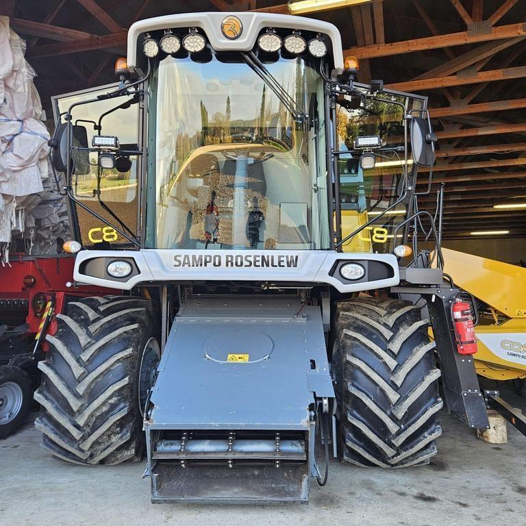Sampo-Rosenlew C8 Combine harvesters