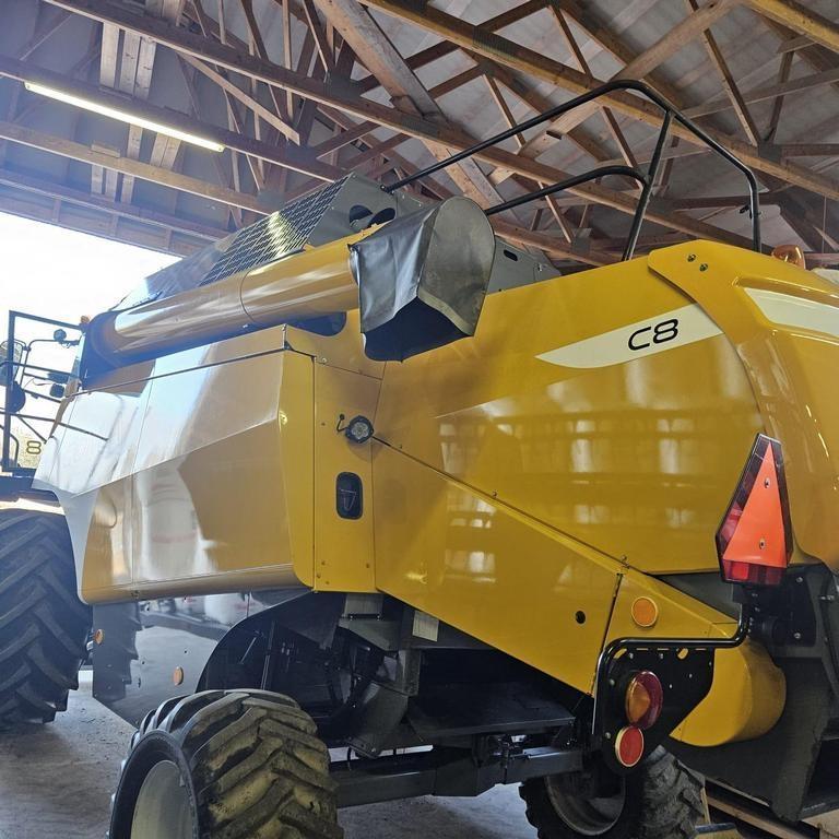 Sampo-Rosenlew C8 Combine harvesters