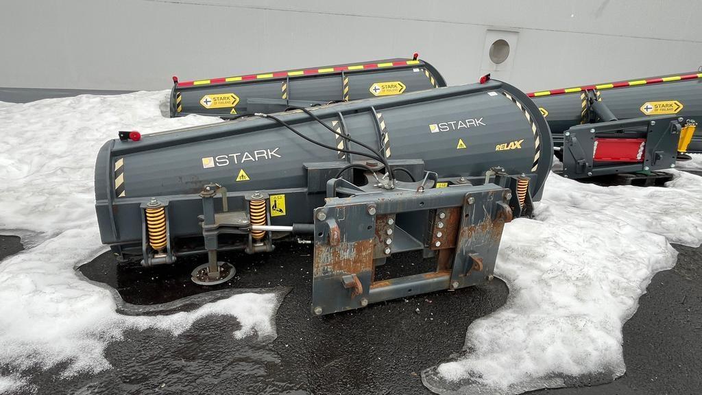 Stark 3400 RELAX ALUEAURA EURO Snow blades and plows