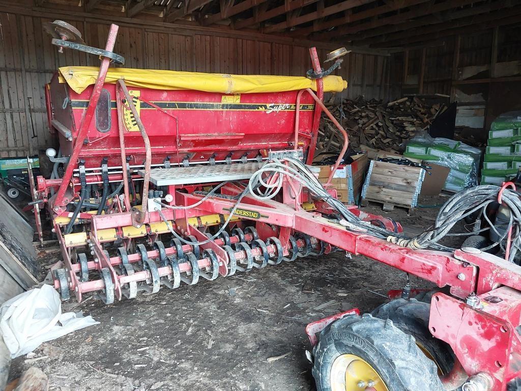 Väderstad 300C Combination drills