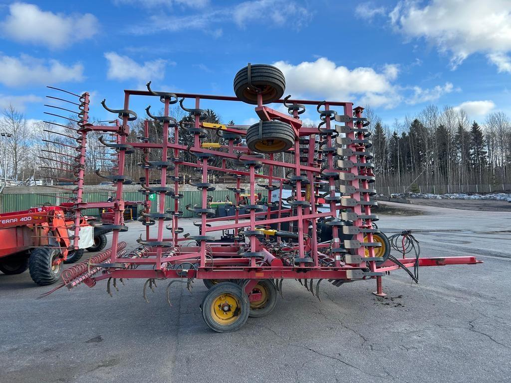 Väderstad NZE 700 Harver