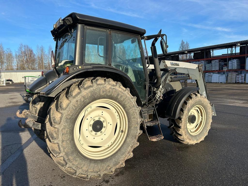 Valtra N 101 HITEC Tractors