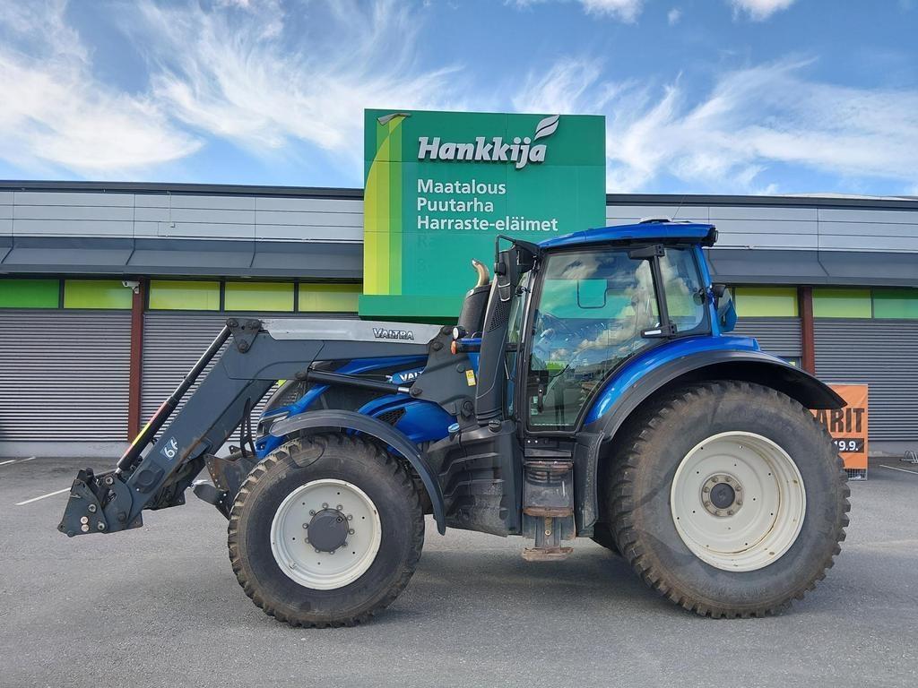 Valtra T144 ACTIVE Q66 EK 50 KM/ Tractors