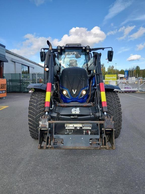 Valtra T144 ACTIVE Q66 EK 50 KM/ Tractors