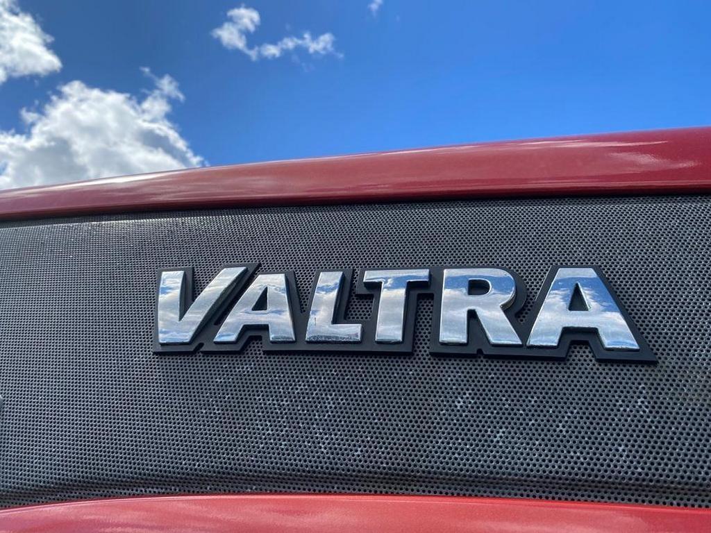 Valtra T162 DIRECT Tractors