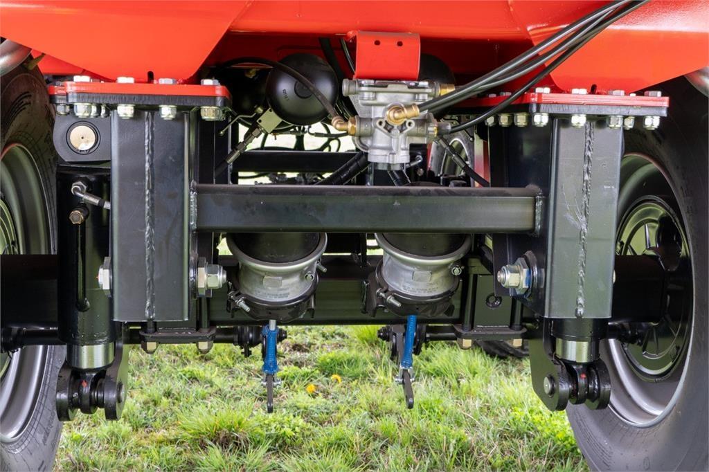 Pronar T400R OPSAMLERVOGN M. PICUP OG KNIVE - TILBUD Ballevogne