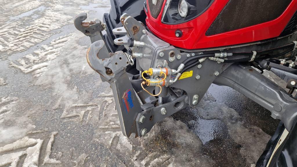 Valtra 134 A Traktoren