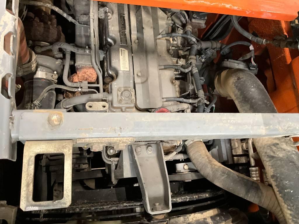 Hitachi ZX 135 US 5-B Raupenbagger