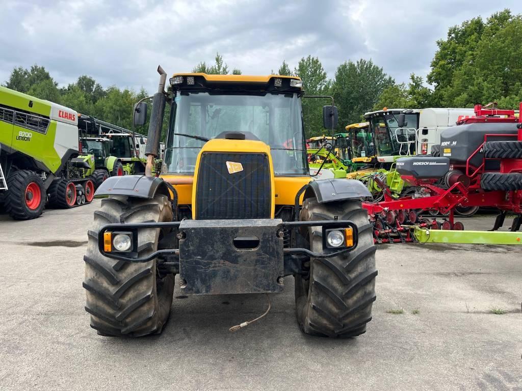 JCB Fastrac 3185 Tractors