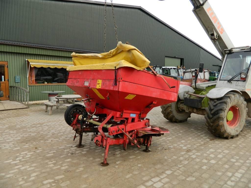 Bredal B 2 Minerālmēslu izkliedētāji