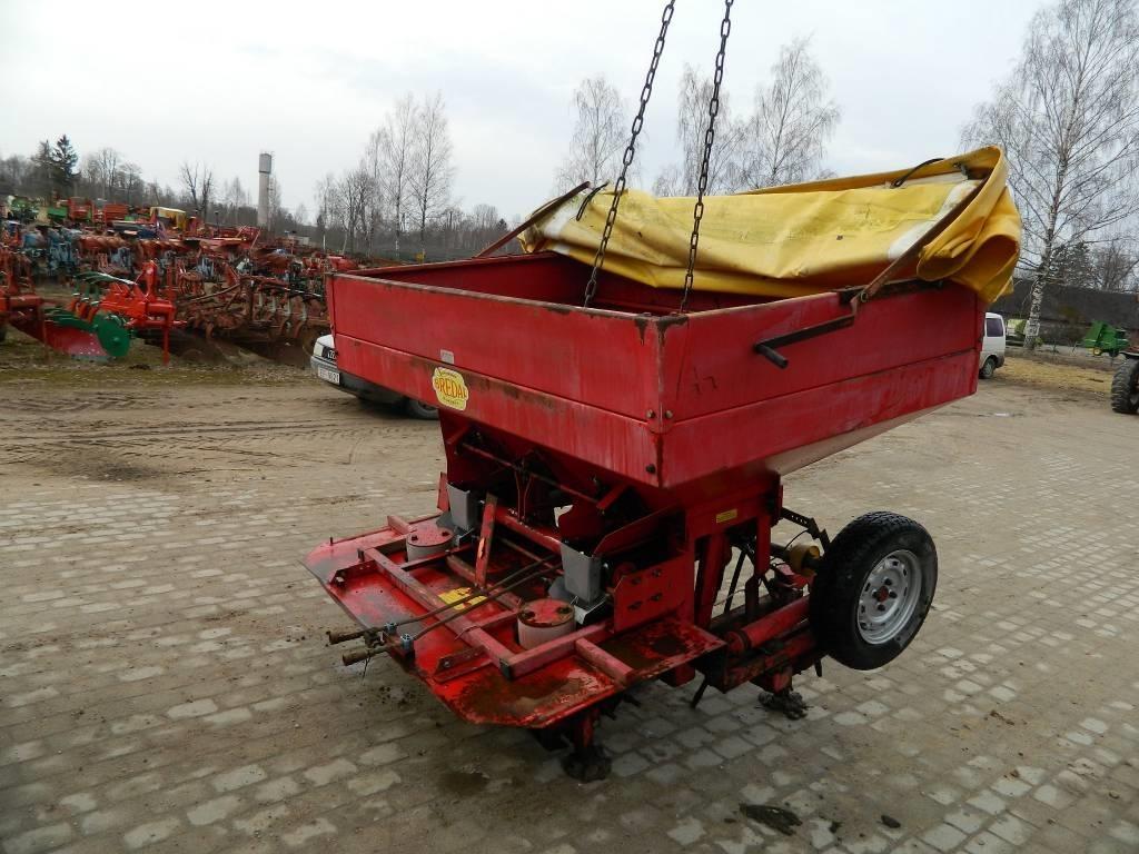 Bredal B 2 Minerālmēslu izkliedētāji